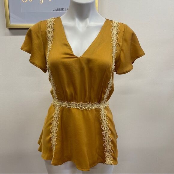 Modcloth Mustard Yellow with lace peplum style Top - Picture 2 of 5